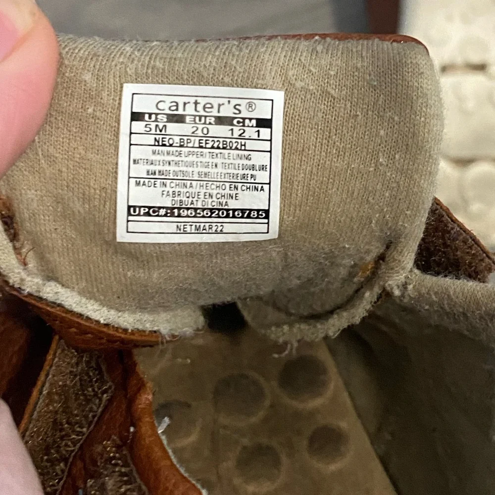 Carter’s Baby Brown First Walker Shoe Size 5